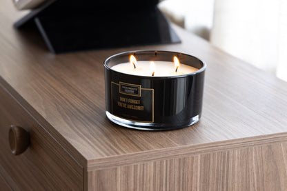 Sample Sale: Scented Candle XL - Met Quote - Home is your Comfy Place - 560 gram